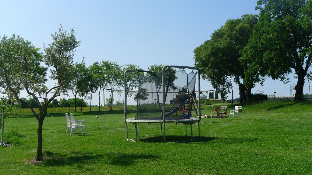 Villaggio Esmera Desenzano del Garda Exterior photo