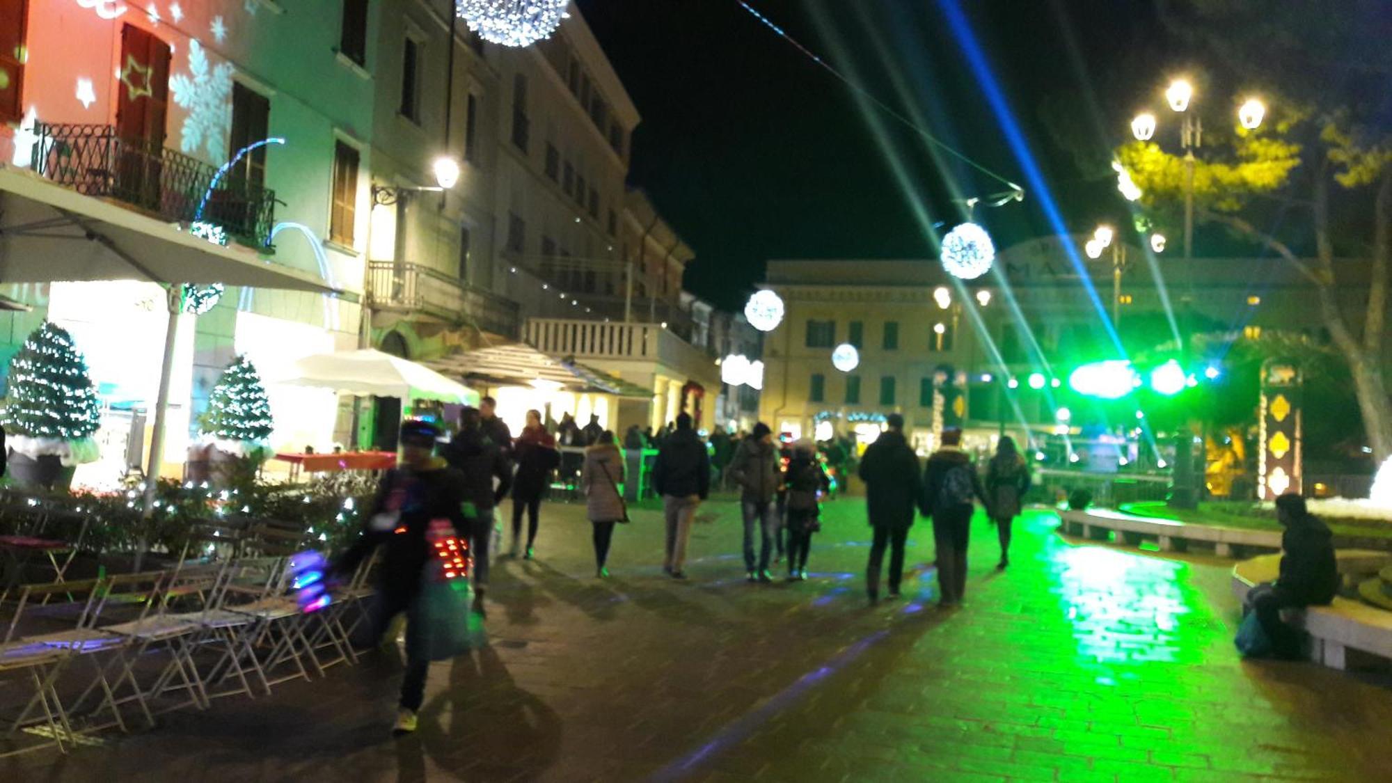 Villaggio Esmera Desenzano del Garda Exterior photo