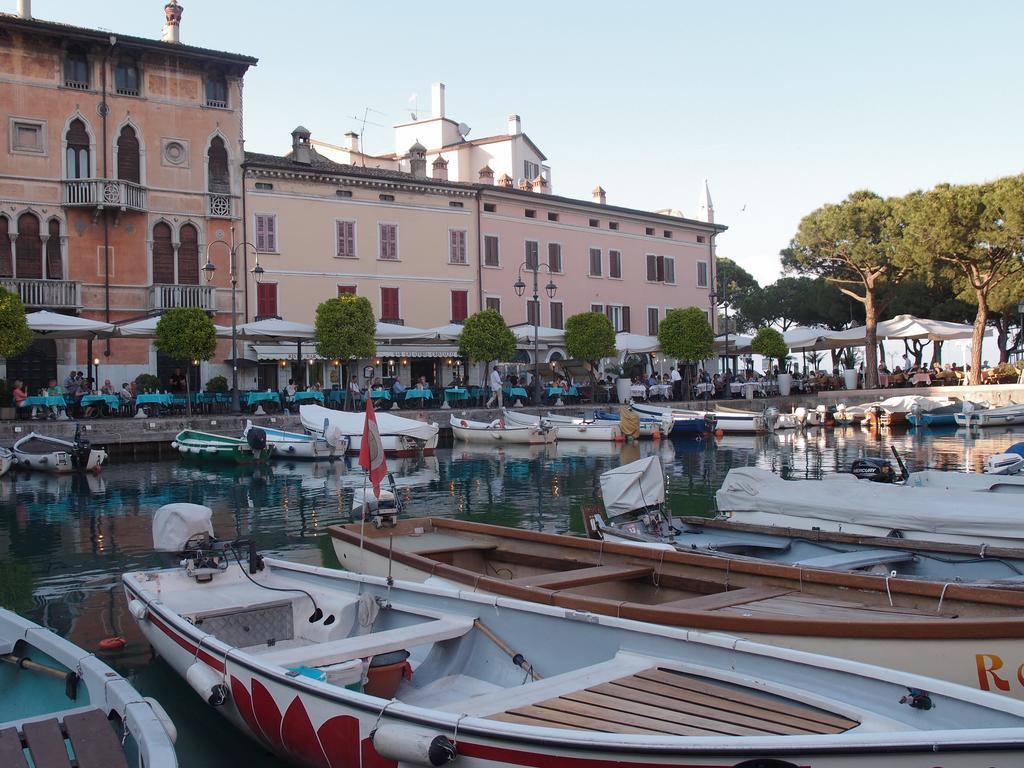 Villaggio Esmera Desenzano del Garda Exterior photo